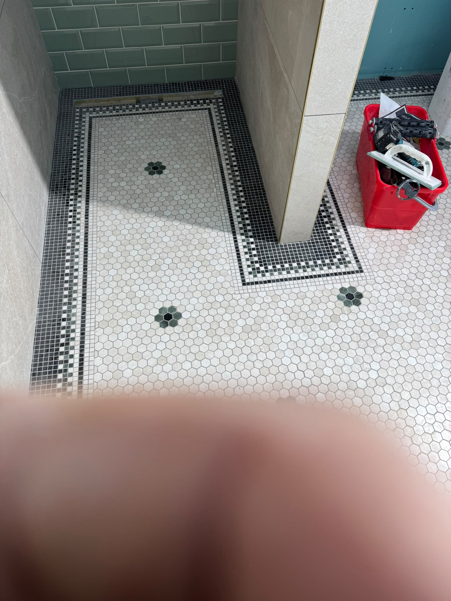 Badkamer — betegelde badkamer — Klus Expert Breda
