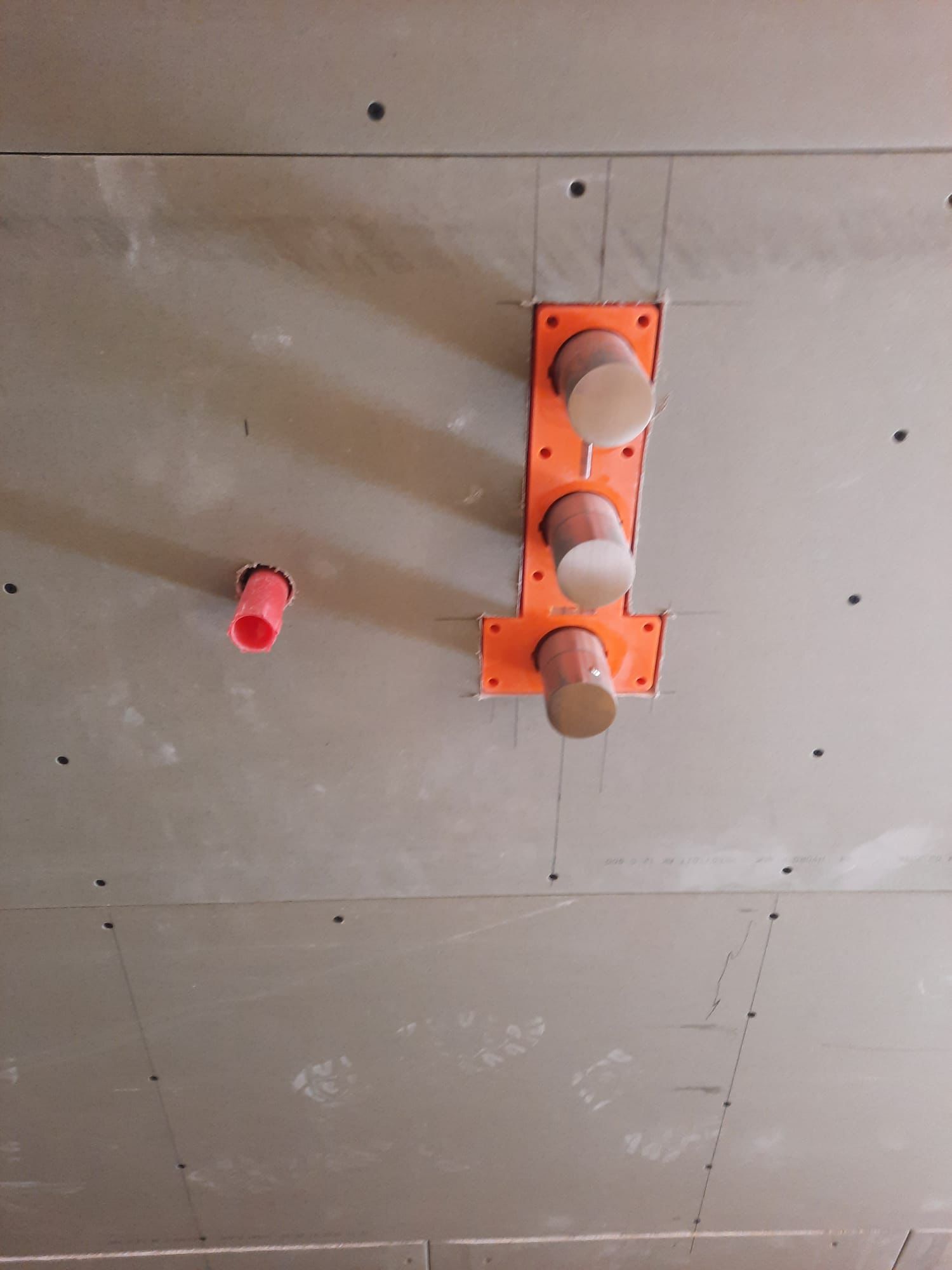 Voor — badkamer renovatie Breda (tegelwerk + sanitair, foto 18)